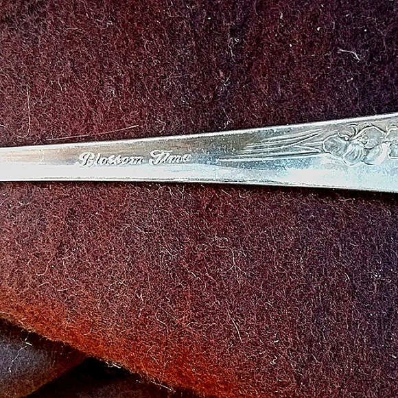 SOLDInternational Silver- Blossom Time- H (86 piece) - Picture 4 of 9